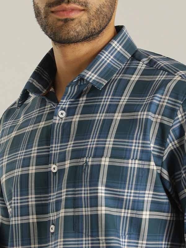 Indian Terrain Men Checkered Blue Shirt